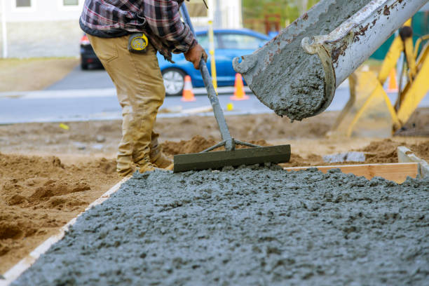 Best Concrete Pool Decks in Minoa, NY